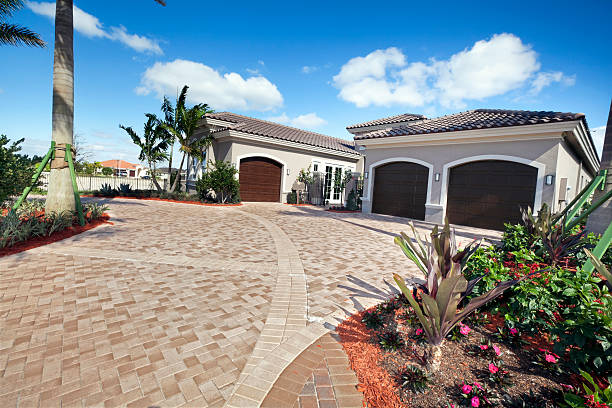 Best Driveway Pavers Near Me  in Arlington Heights, WA
